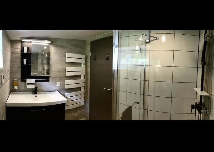 Du Petit Hohnack בית נופש *